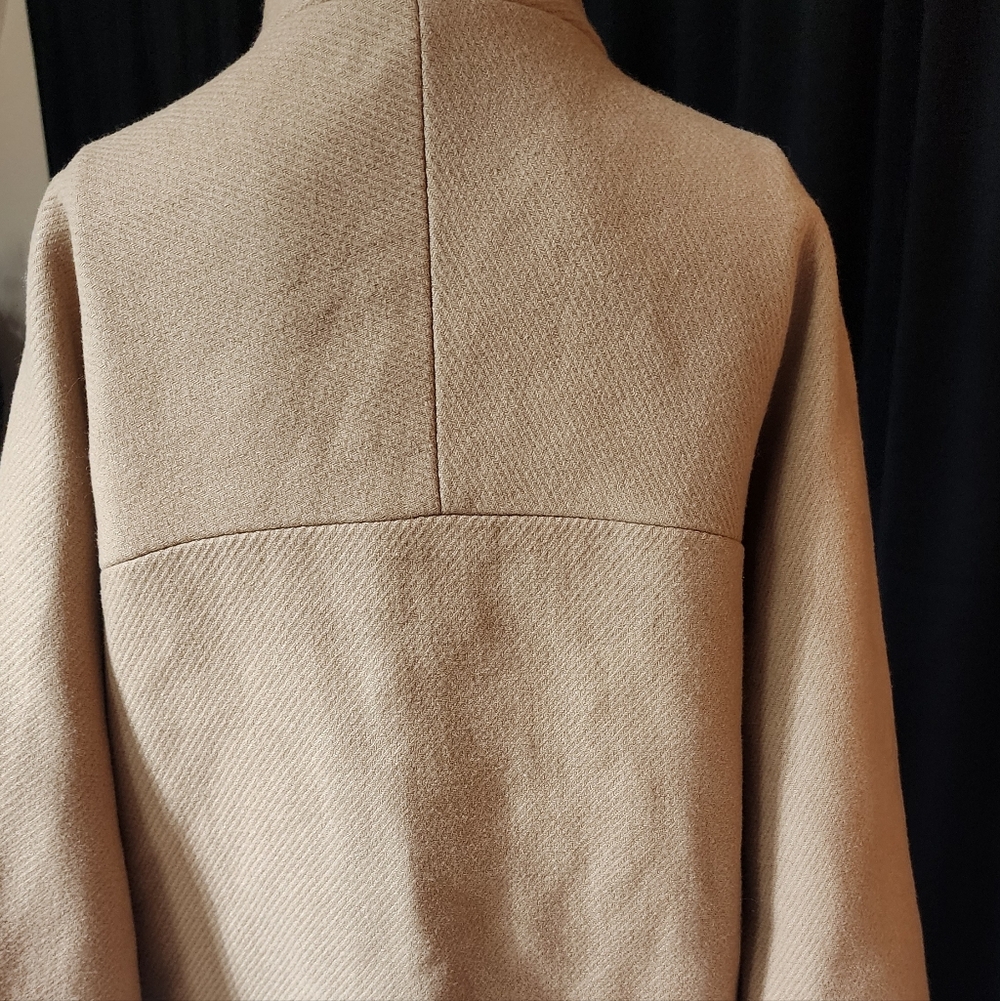 DESIGNER STYLE OVERSIZED WOOL COCOON COAT BEIGE MINIMALIST CHIC SIZE S - Picture 2 of 9